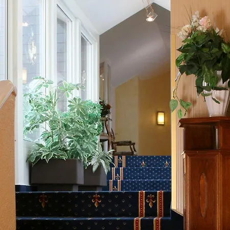 Meyer Appartments 3*